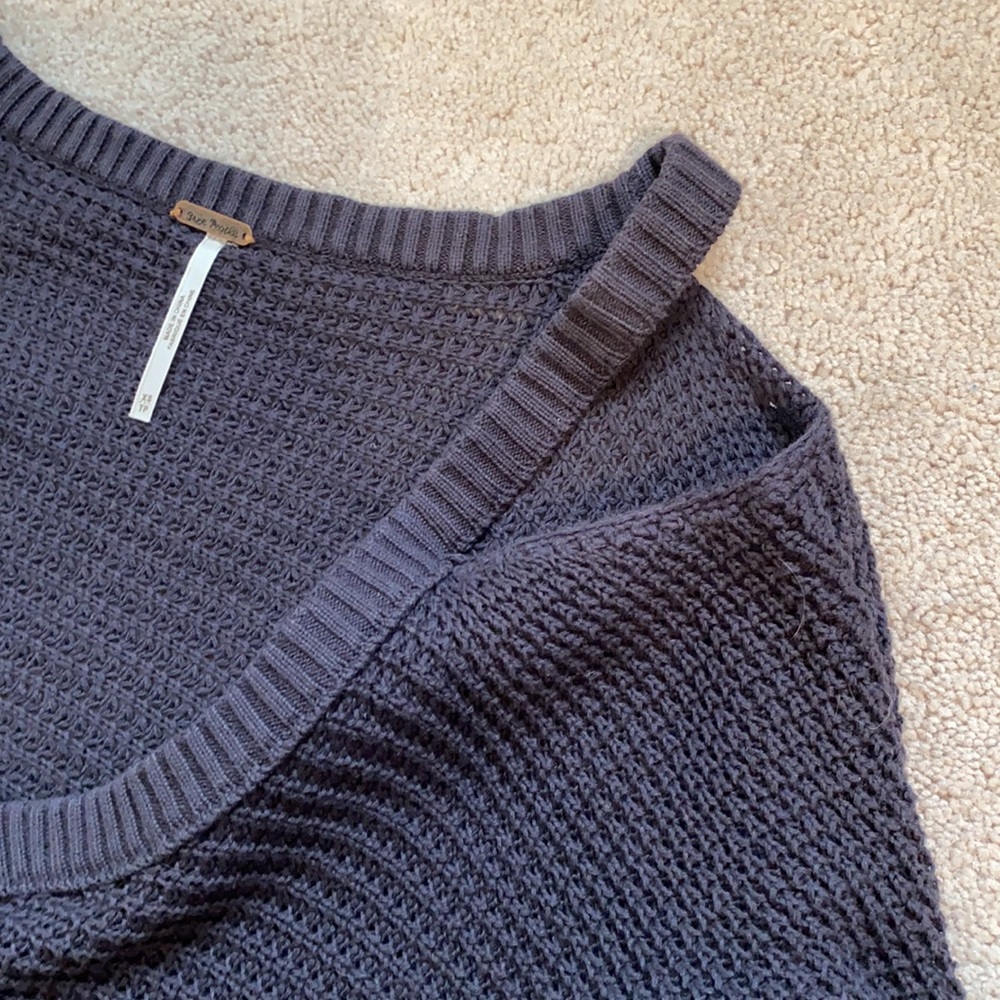Free People Sweater - Picture 2 of 2